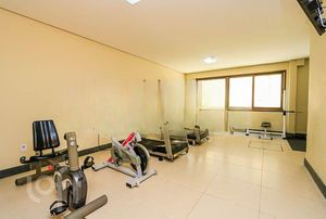 Image 19 - 843036