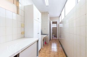 Image 21 - 843193