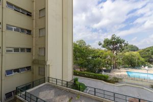 Image 17 - 843267
