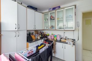 Image 21 - 843267