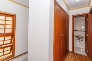 Image 34 - 843285