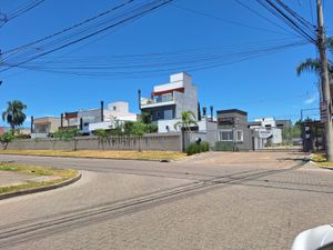 Image 36 - 843332