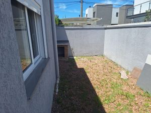 Image 34 - 843332