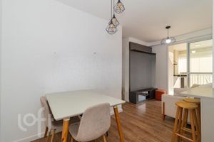 Image 19 - 843412