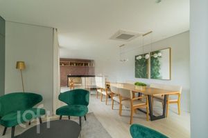 Image 34 - 843412