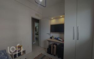 Image 9 - 843568
