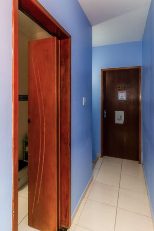 Image 11 - 843628
