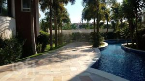 Image 39 - 843730