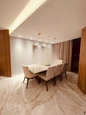Image 8 - 843730