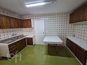 Image 19 - 843804