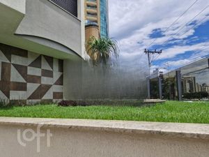 Image 33 - 843804