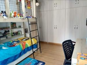 Image 4 - 843808