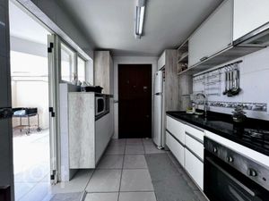 Image 9 - 843878