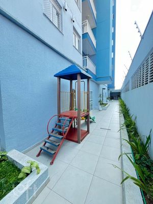 Image 17 - 843882