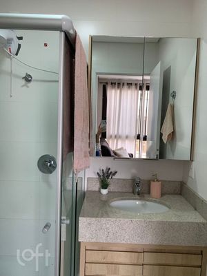 Image 8 - 843889