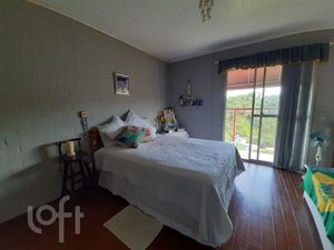 Image 7 - 843943