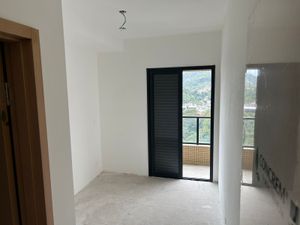 Image 6 - 843973