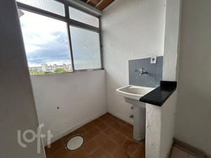 Image 8 - 843985