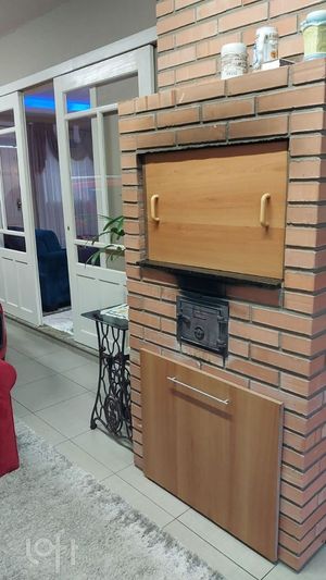 Image 8 - 844004