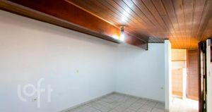 Image 18 - 844010