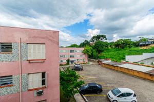 Image 4 - 844023