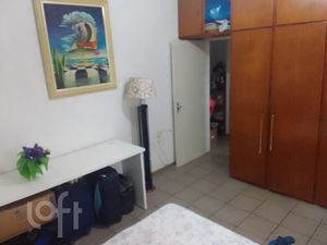 Image 9 - 844078