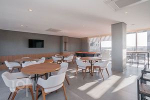 Image 6 - 844113