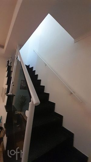 Image 5 - 844145