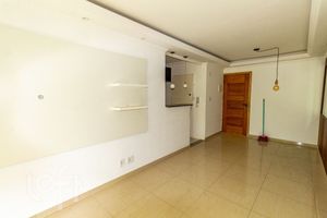 Image 1 - 844147