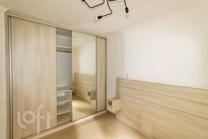 Image 19 - 844147