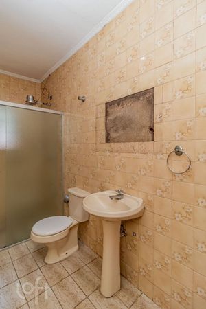 Image 36 - 844148