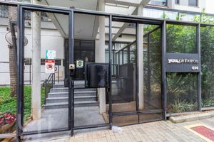 Image 21 - 844156