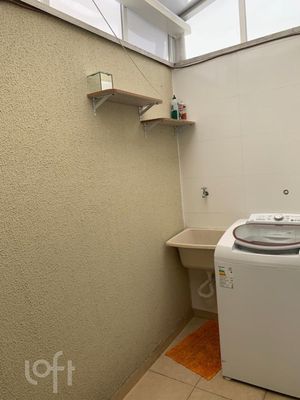 Image 4 - 844174