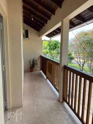 Image 7 - 844181