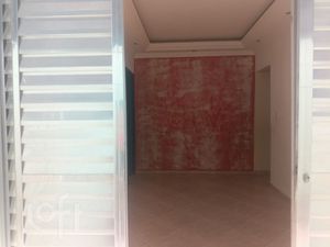 Image 29 - 844214