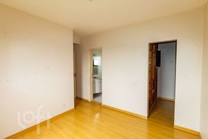 Image 7 - 844227