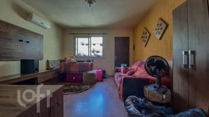 Image 1 - 844264