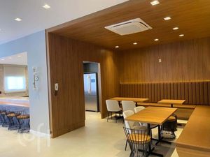 Image 5 - 844394