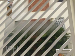 Image 8 - 844470