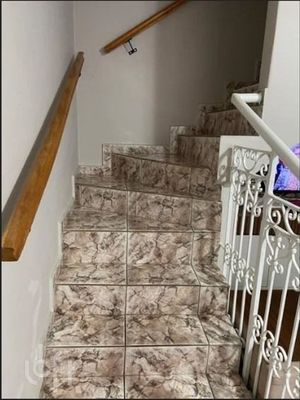 Image 9 - 844496
