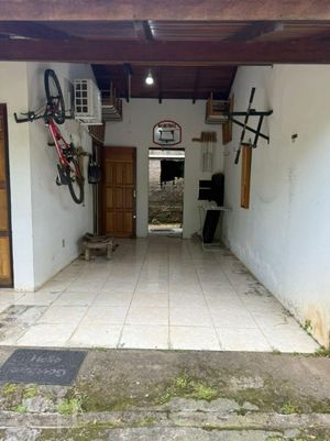 Image 22 - 844527