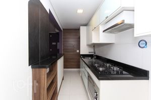 Image 11 - 844566