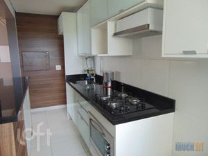 Image 10 - 844566