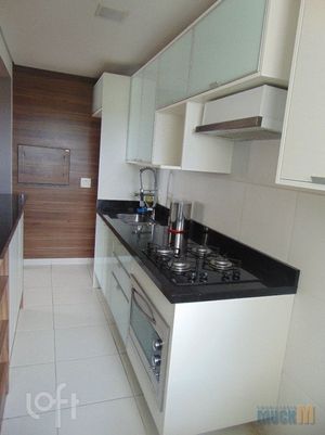 Image 9 - 844566