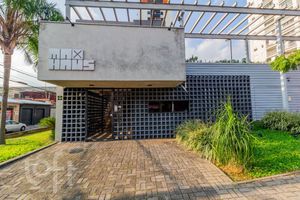 Image 40 - 844574