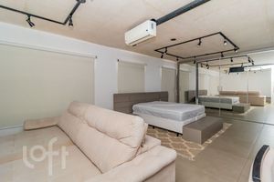 Image 7 - 844574