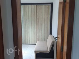 Image 10 - 844582