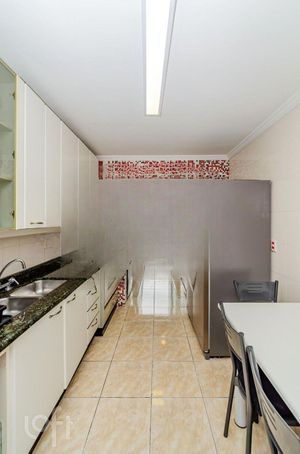Image 12 - 844608