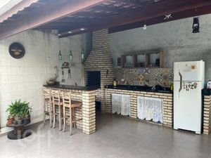Image 4 - 844642