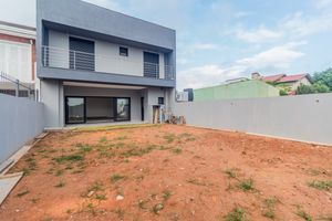 Image 33 - 844776